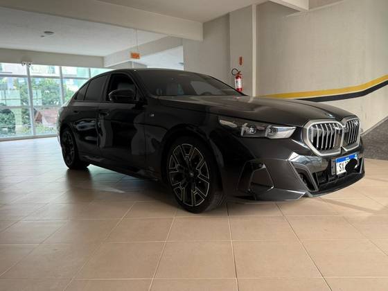 BMW 530e 2.0 TWINPOWER PHEV M SPORT AUTOMÁTICO